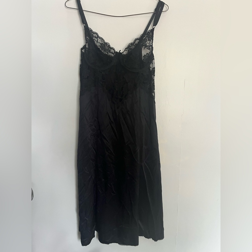 Vintage lace black slip - Picture 1 of 3
